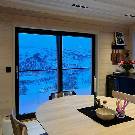 Modern With A Personal Touch 펜션 송달